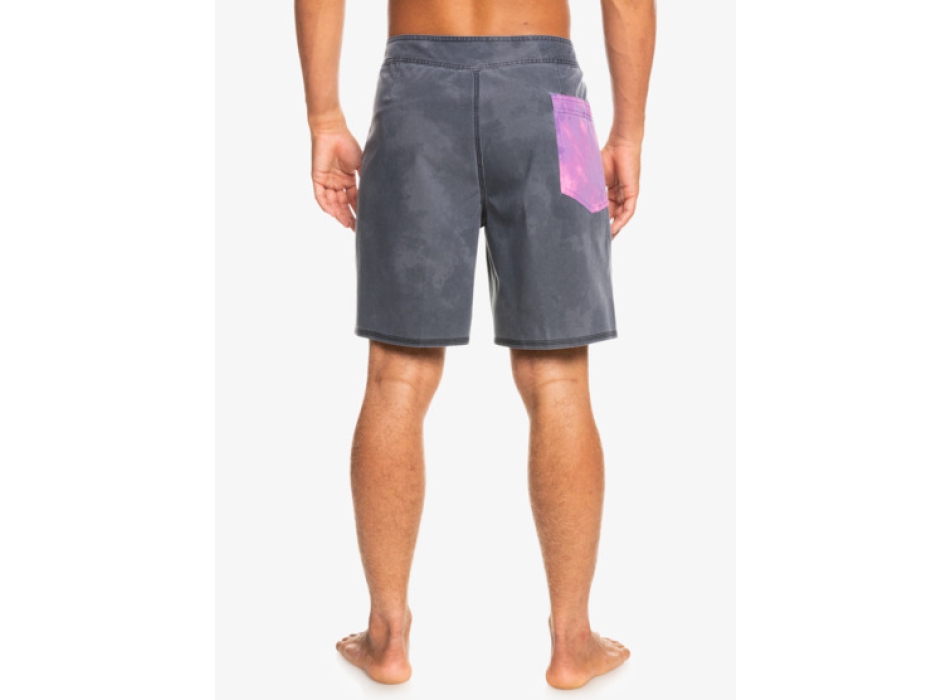 QUIKSILVER BOARDSHORTS SURFSILK ACID WASH 18"