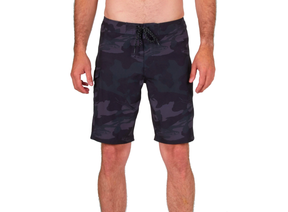 SALTY CREW LOWTIDE BOARDSHORTS BLACK CAMO 20"